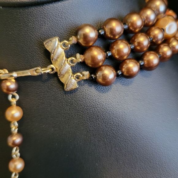 Vintage Faux Pearl Beaded Necklace - Picture 6 of 6